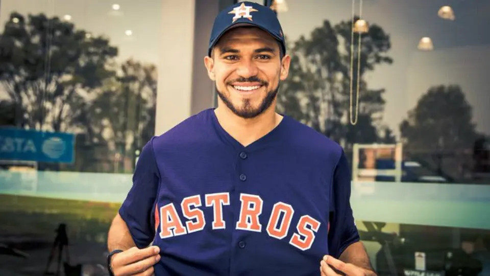 Henry Martín mostró su apoyo a los Astros en la Serie Mundial