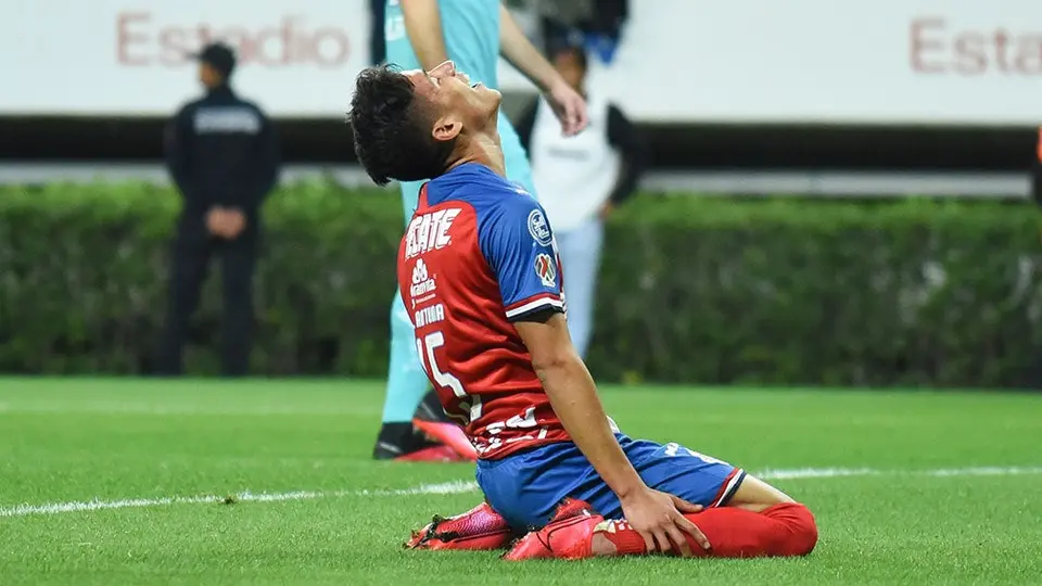 Alexis Vega defendió a Uriel Antuna: "No mató a nadie"