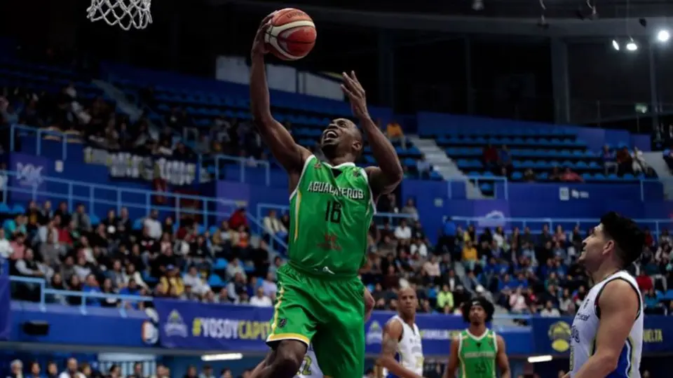 Aguacateros se impuso a Capitanes en primer juego de los Playoffs