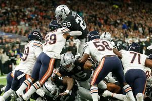 Raiders remontó de forma agónica a Bears en Londres