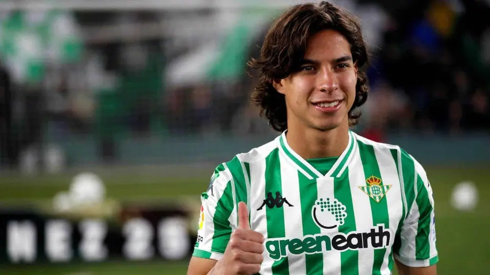 Lainez: 'Practiqué mi perfil en tiros libres, dije voy, porque me sentí con seguridad'
