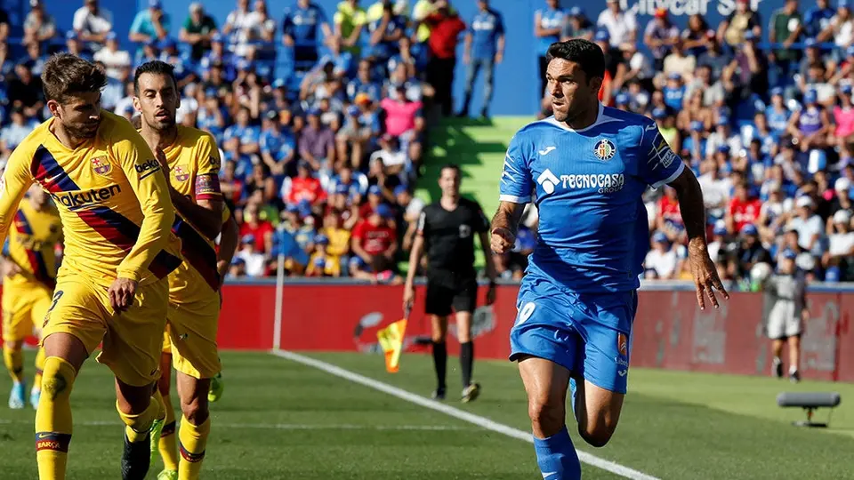DT de Getafe se quejó del arbitraje contra Barcelona