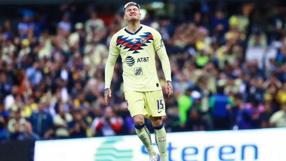 América: Nico Castillo causa incomodidad con sus 'privilegios'