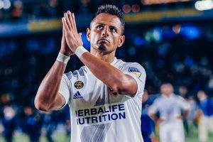 Chicharito: 'Cuarentena por coronavirus trajo estabilidad a mi familia'