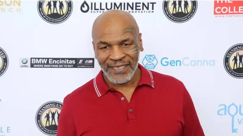 Mike Tyson lloró al recordar la persona que era dentro del ring