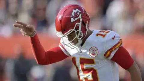 Chiefs propondrá extensión de contrato récord a Mahomes