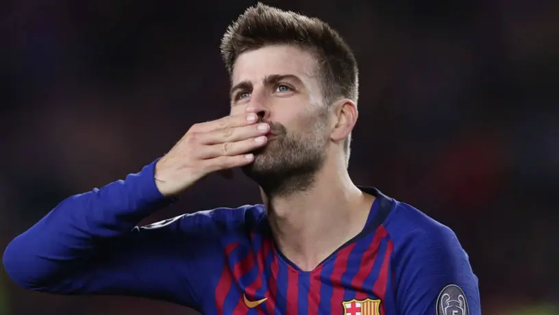 Piqué dedicó mensaje a Shakira tras saber que cantará en el Super Bowl