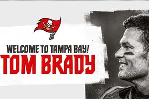 Buccaneers hizo oficial la llegada de Tom Brady