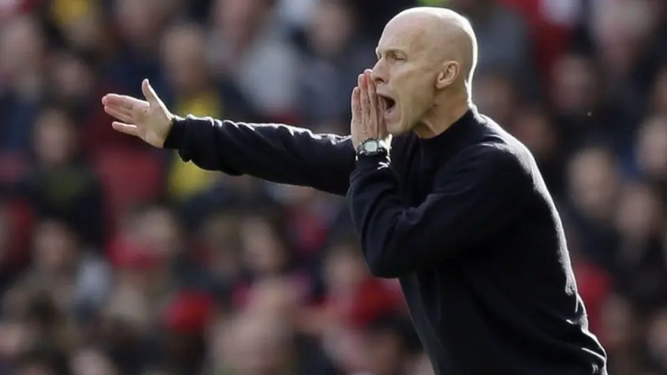 Bob Bradley: "Un juego sin aficionados no tiene alma"