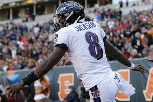 Lamar Jackson rompió récord con Ravens en paliza a Bengals