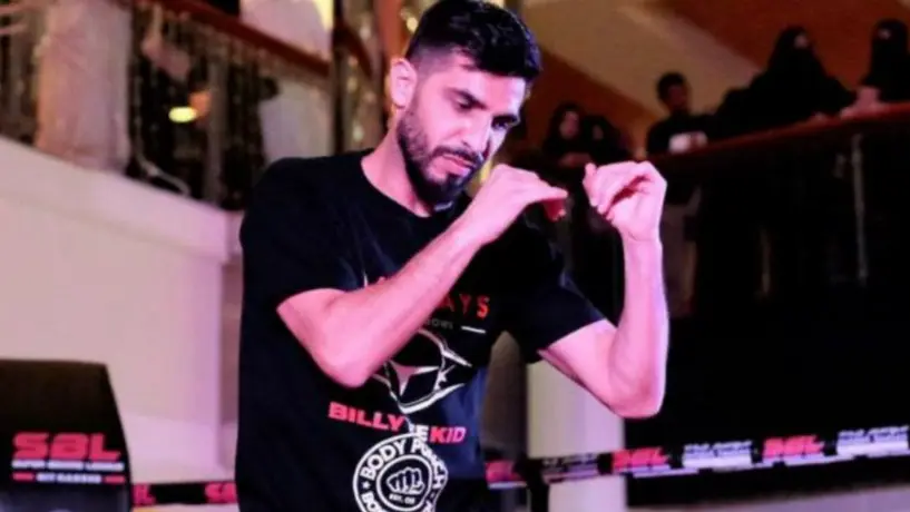 Boxeador se ofreció a entrenar a niño que quería suicidarse por bullying