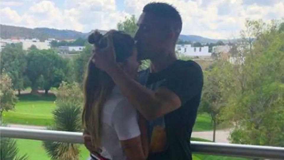 Pareja de Ricardo Centurión falleció tras sufrir un infarto mientras manejaba