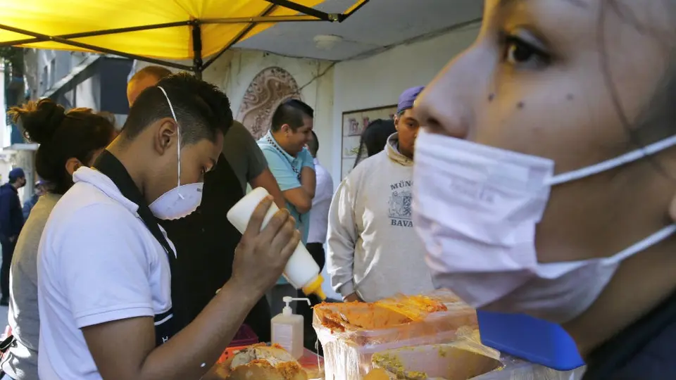 Yucatán multará y dará cárcel a quien tenga síntomas de coronavirus y no acate cuarentena