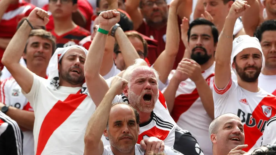 Aficionados recibieron de forma monumental a River tras derrota en Libertadores
