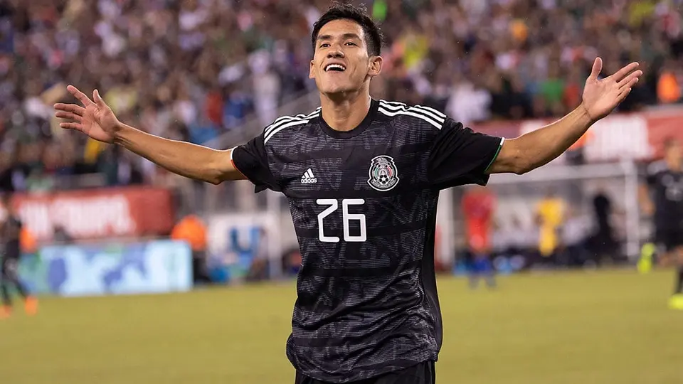 Antuna no está convencido de llegar a Chivas pues aún sueña con Europa