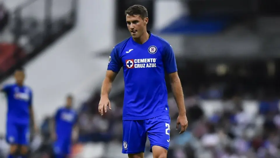 Santiago Giménez reveló contactos con gente del Betis