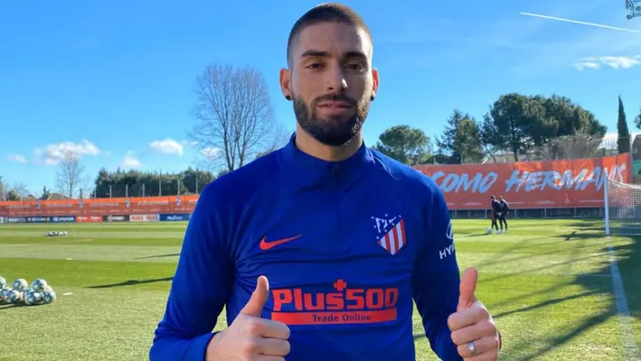 Atlético de Madrid anunció el regreso de Yannick Carrasco