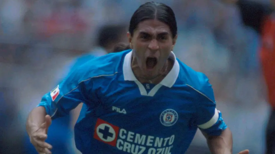 VIDEO: Cuando Cruz Azul goleó a River ante un Azteca repleto en la Libertadores 2001