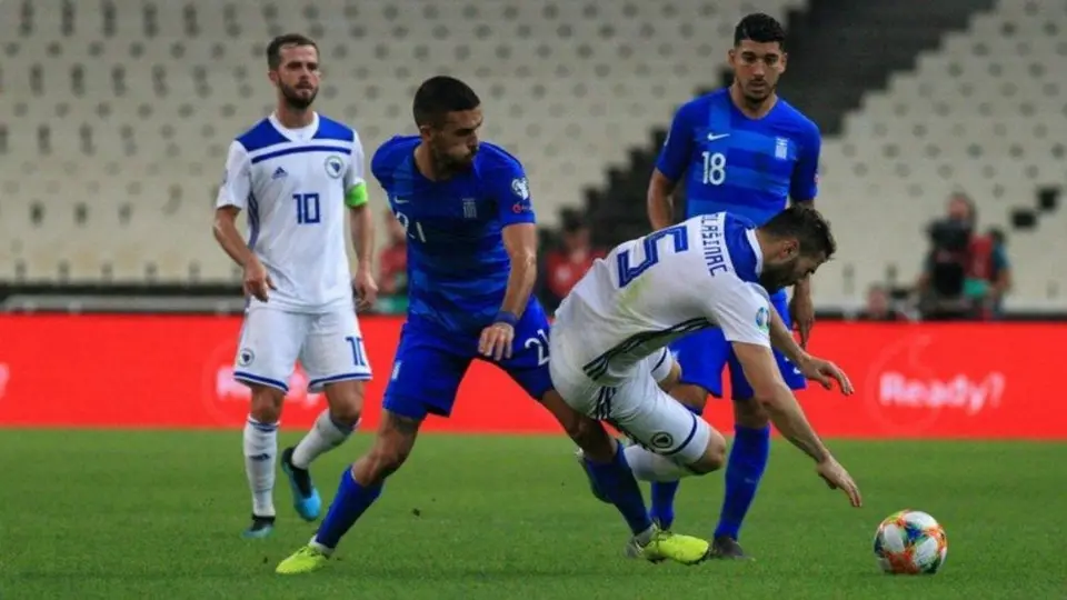 Árbitros y funcionarios de Bosnia fueron arrestados por amaños de partidos