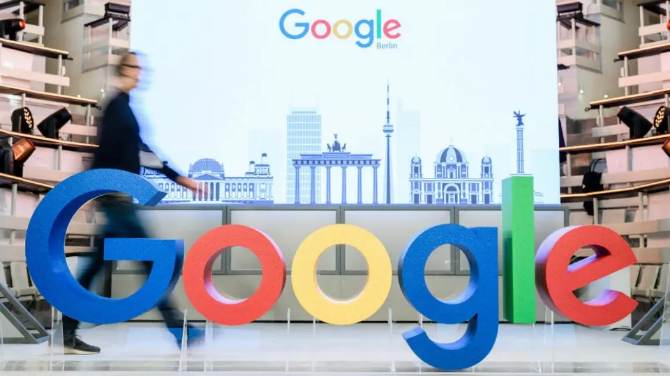 Google invertirá 800 mdd en organizaciones de salud que luchan contra el coronavirus