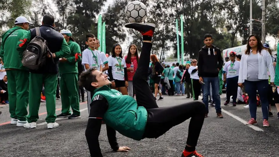 El futbol estilo libre, un deporte en pleno auge en la CDMX