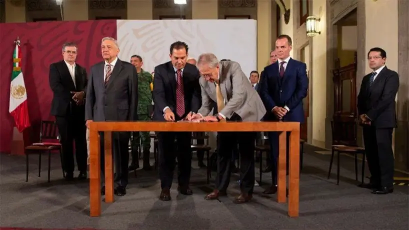 Olegario Vázquez Aldir, principal impulsor de convenio entre gobierno y hospitales privados