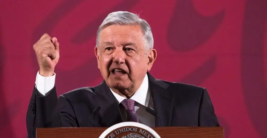 ¿Quién asumiría la presidencia si AMLO se va a cuarentena por COVID-19?