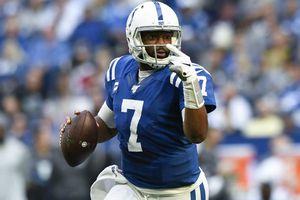 Indianápolis derrotó a Houston y trepó al liderato de su división