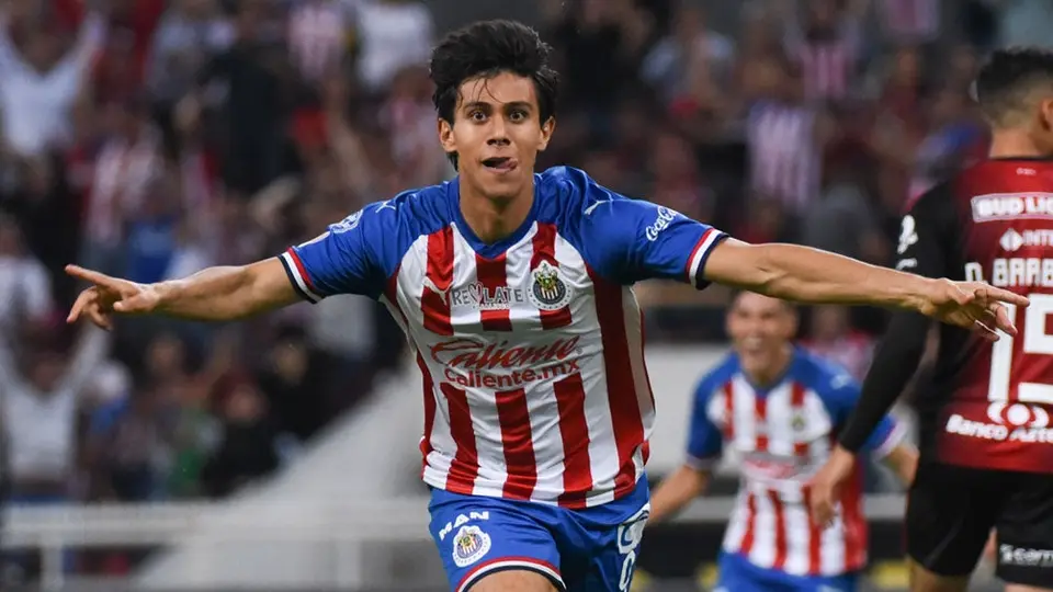 Chivas: Peralta afirmó que JJ Macías puede jugar en el equipo europeo que quiera