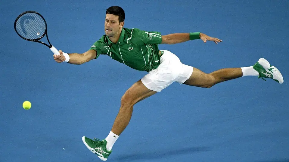 Federer, Djokovic y Serena sellaron su pase a segunda ronda del Abierto de Australia