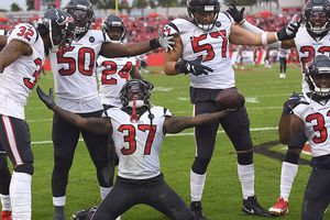 Texans conquistó la AFC Sur tras derrotar a los Buccaneers