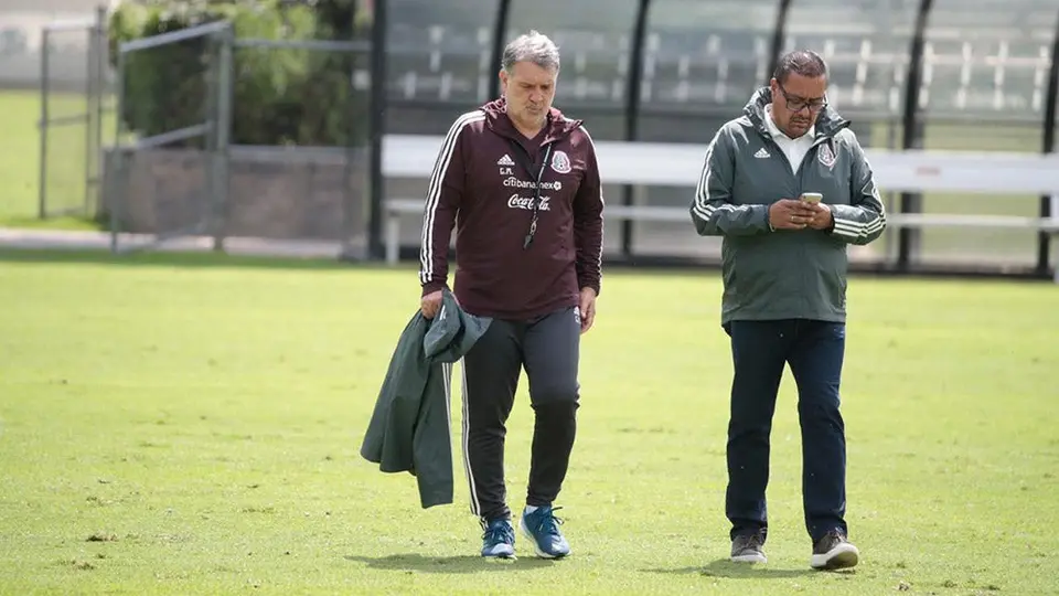 Martino reveló que evalúan sanción a seleccionados que se fueron de fiesta