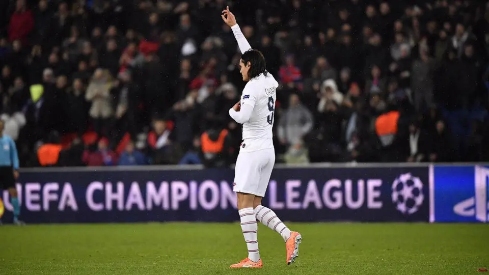 Atlético de Madrid estaría dispuesto a pagar 15 millones por Cavani