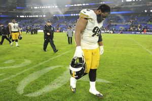 Steelers cayó ante Ravens y quedó fuera de los Playoffs