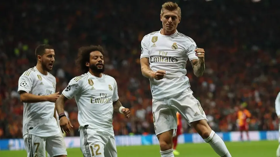 Real Madrid volvería a usar el color rosa en su uniforme