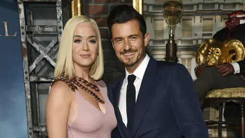 Katy Perry reveló que está embarazada en un nuevo video musical