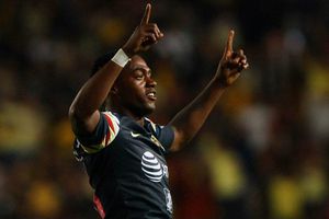 Renato Ibarra visitó sitio arqueológico con su mamá y su hermano