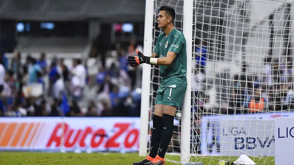 Ricardo Peláez: 'Raúl Gudiño anda inquieto porque quiere jugar'