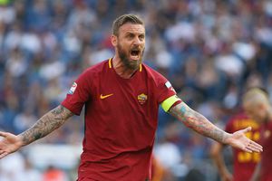VIDEO: De Rossi se tuvo que disfrazar para asistir al Derbi entre Roma y Lazio