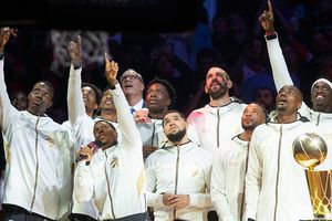 Raptors recibieron anillos de Campeón de la NBA