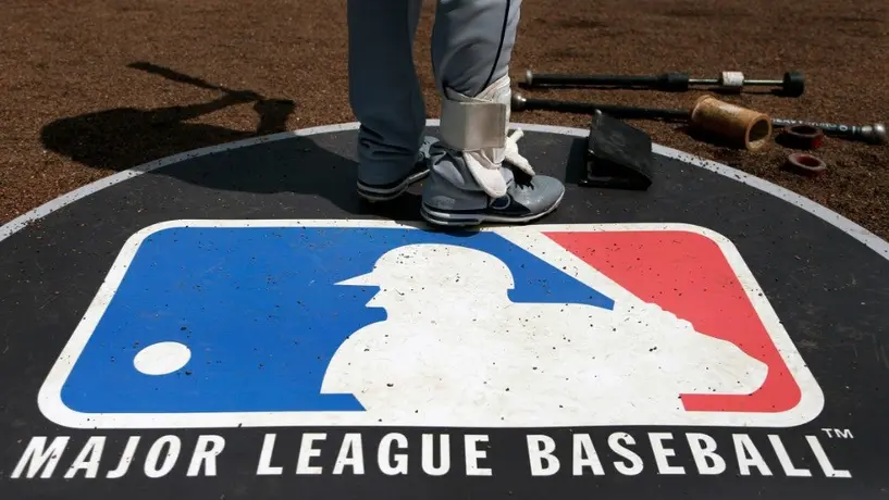 MLB: Pelotero y entrenador de pitcheo habrían dado positivo por Covid-19