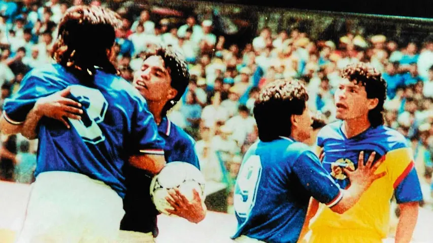 Juan Hernández abrió el marcador en la Final vs La Máquina | ARCHIVO RÉCORD