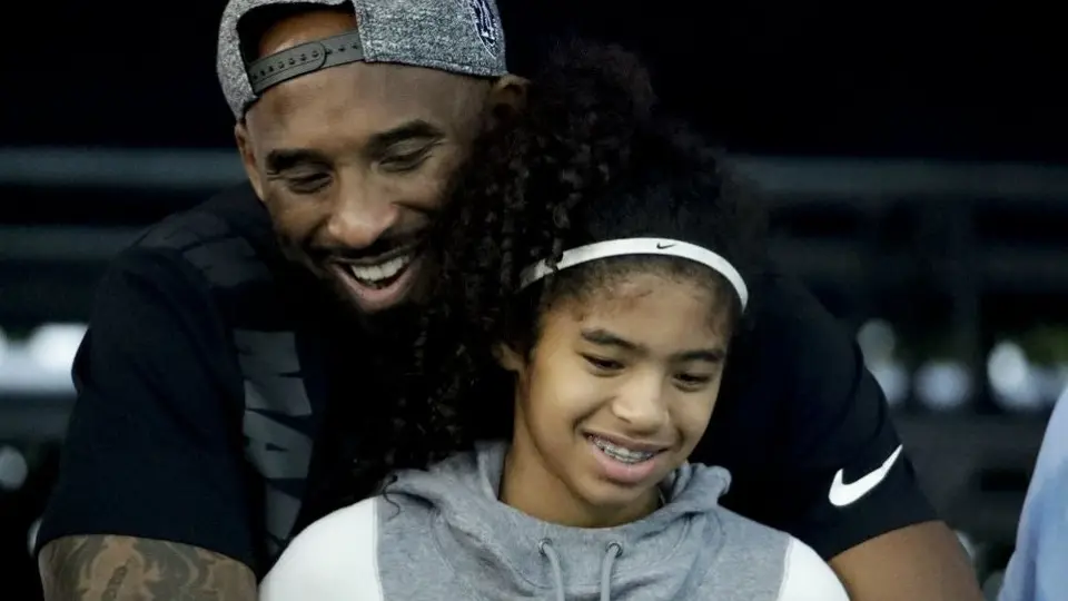 LeBron James eligió el '2' para el All Star en honor a Gianna Bryant