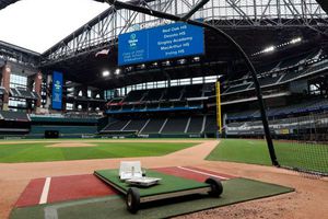 Asociación de jugadores, inconformes con propuesta económica de MLB