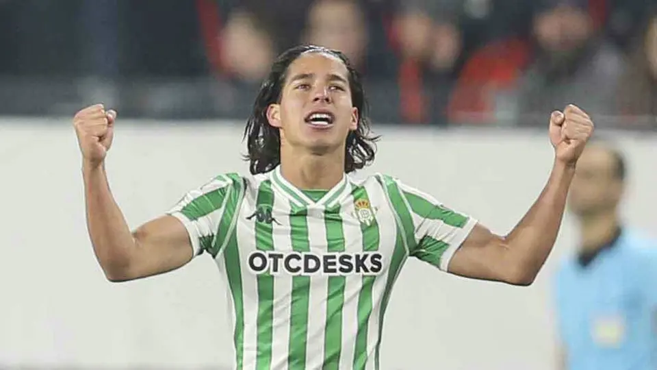Diego Lainez marcó golazo en la Copa del Rey con el Betis