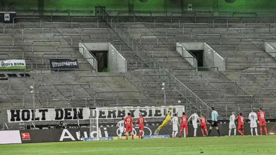 Directivo de Bundesliga alertó sobre desaparición de equipos por pausa de coronavirus
