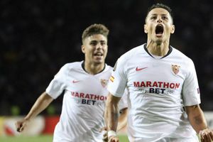 Chicharito se desnudó para un video de Youtube