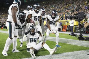 Philadelphia terminó con el invicto de Green Bay