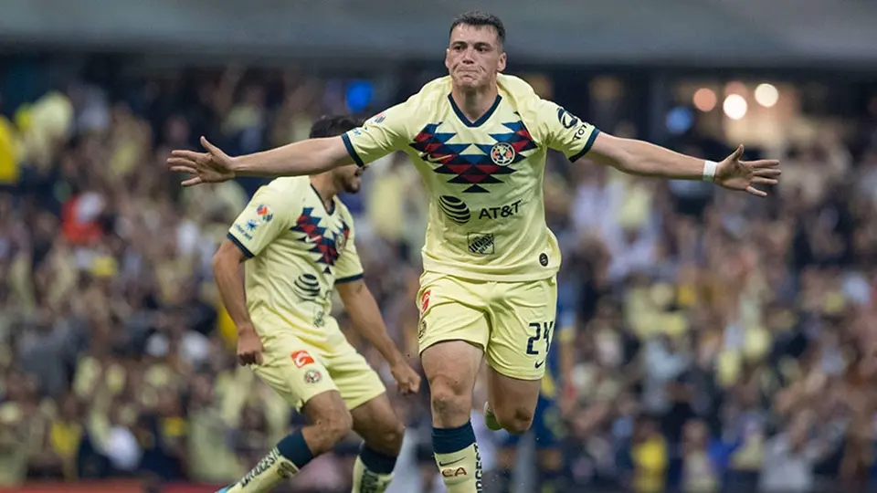 América: Piojo Herrera reveló que las Águilas buscarán comprar a Viñas