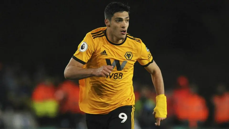 Raúl Jiménez: 'Van Dijk es el rival más difícil que he enfrentado'